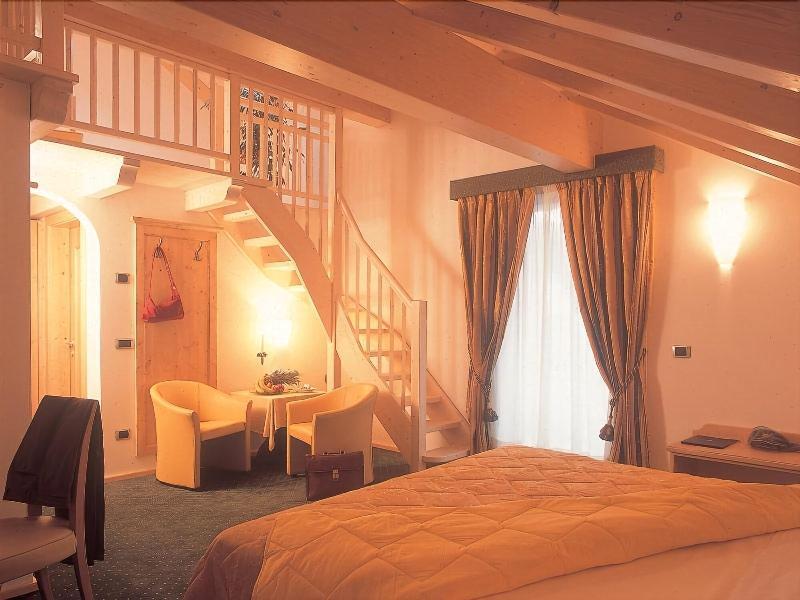 Leading Relax Hotel Maria Moena Exterior photo