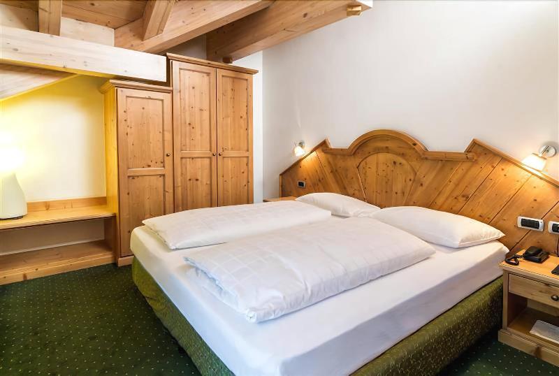 Leading Relax Hotel Maria Moena Exterior photo