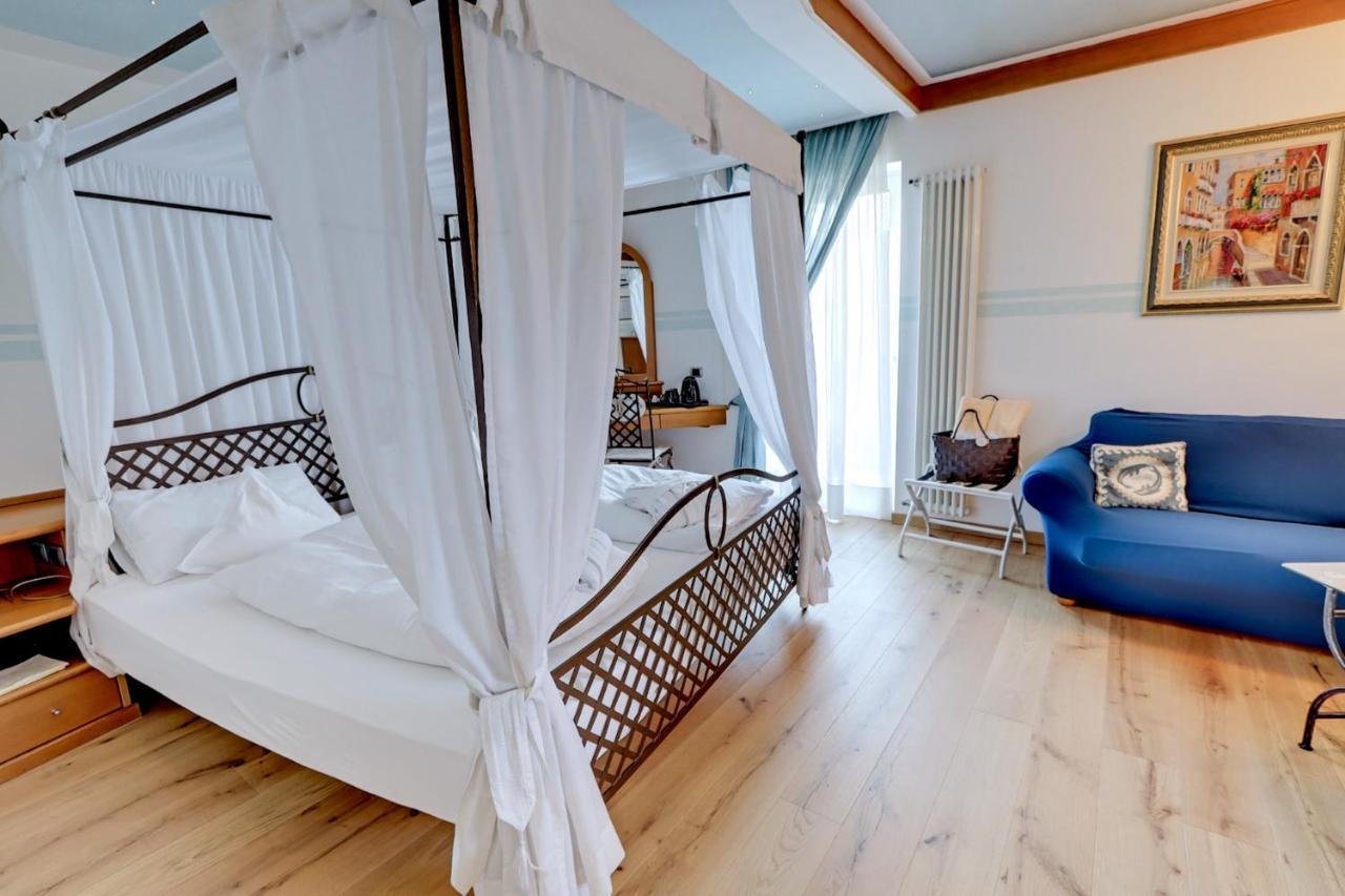 Leading Relax Hotel Maria Moena Exterior photo