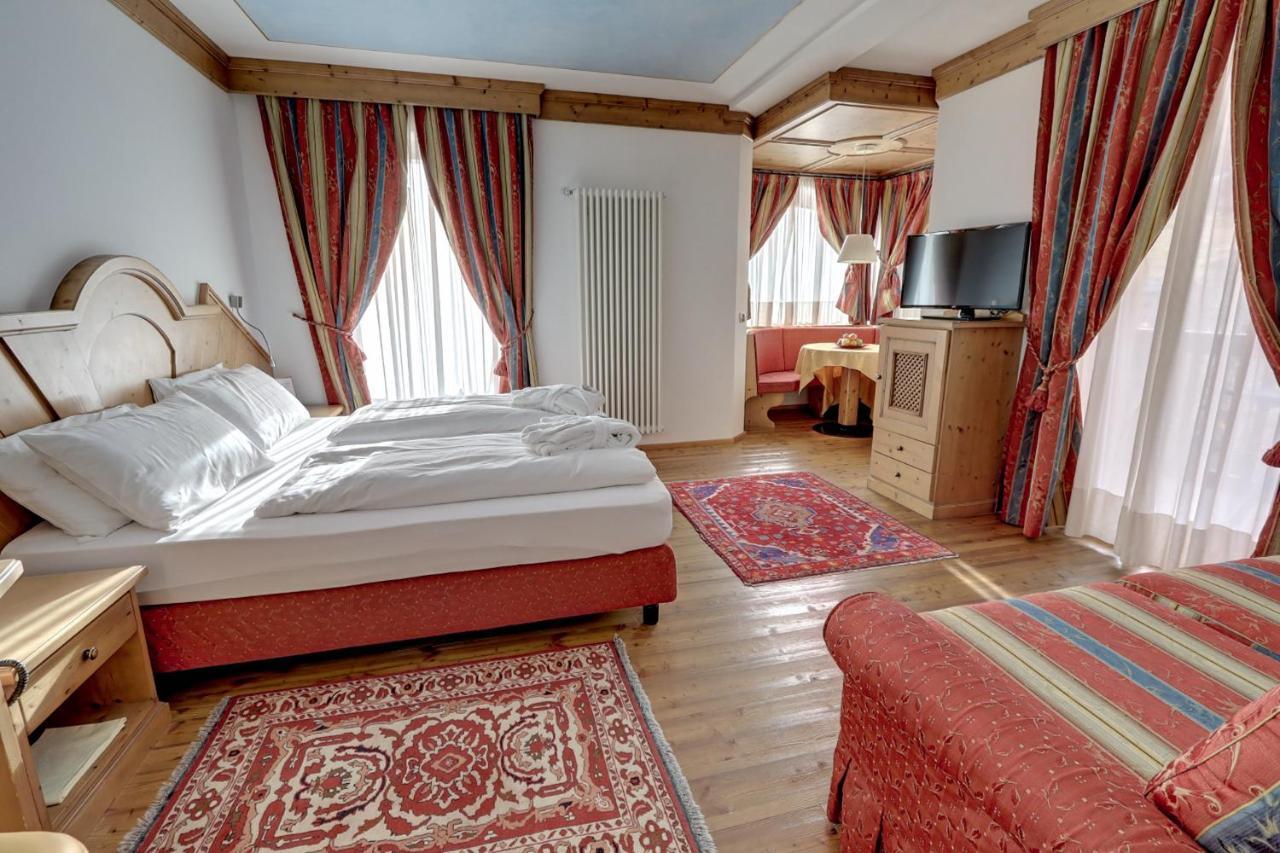 Leading Relax Hotel Maria Moena Exterior photo