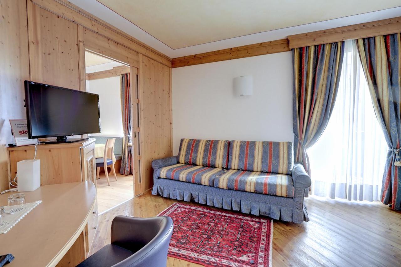 Leading Relax Hotel Maria Moena Exterior photo