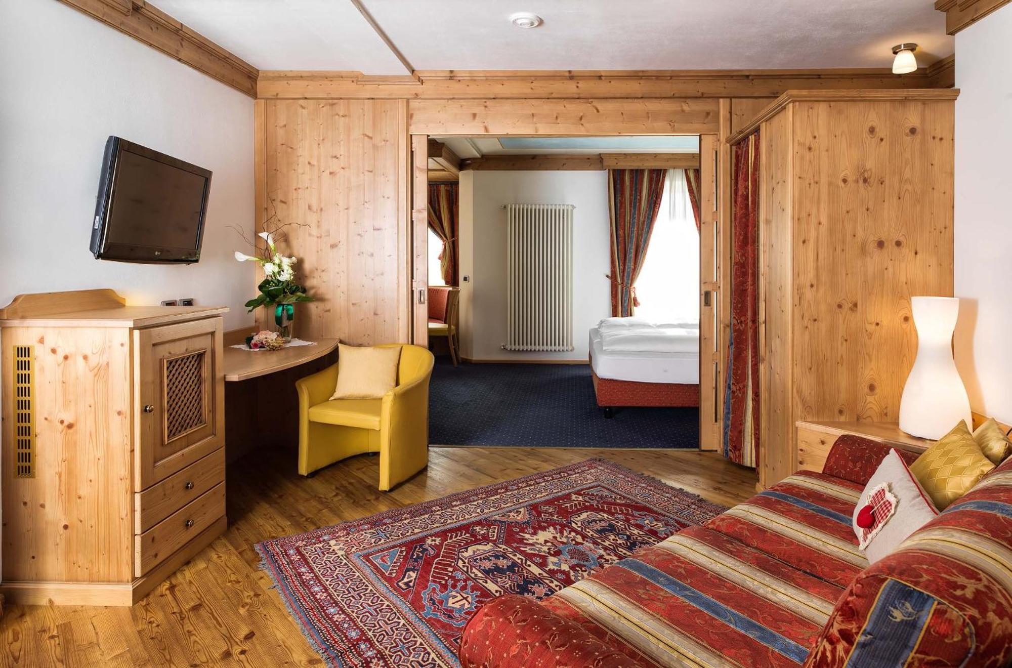 Leading Relax Hotel Maria Moena Room photo