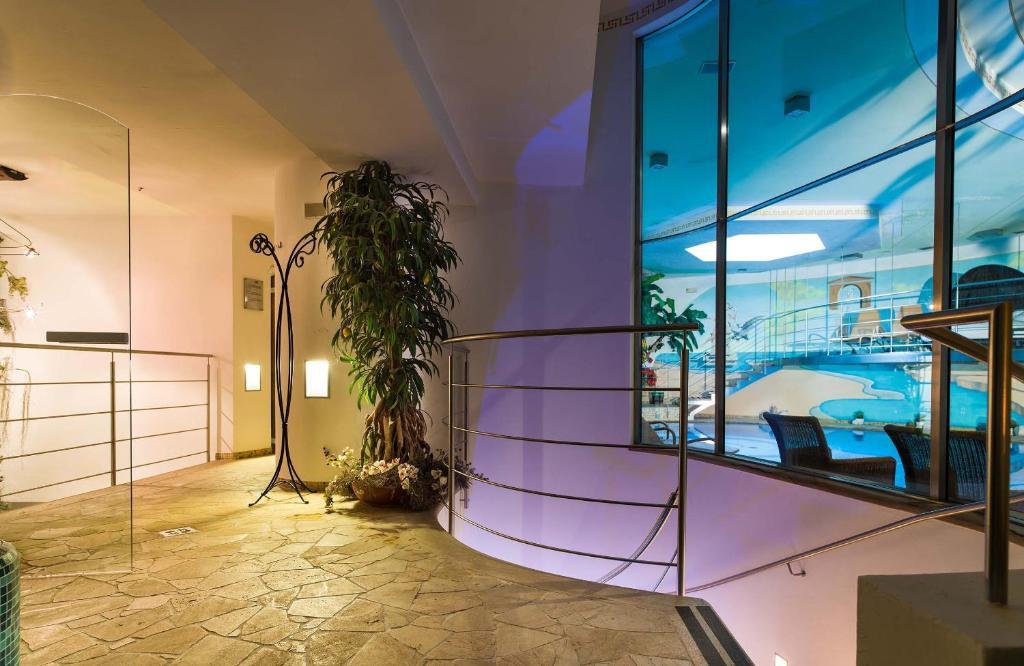 Leading Relax Hotel Maria Moena Exterior photo